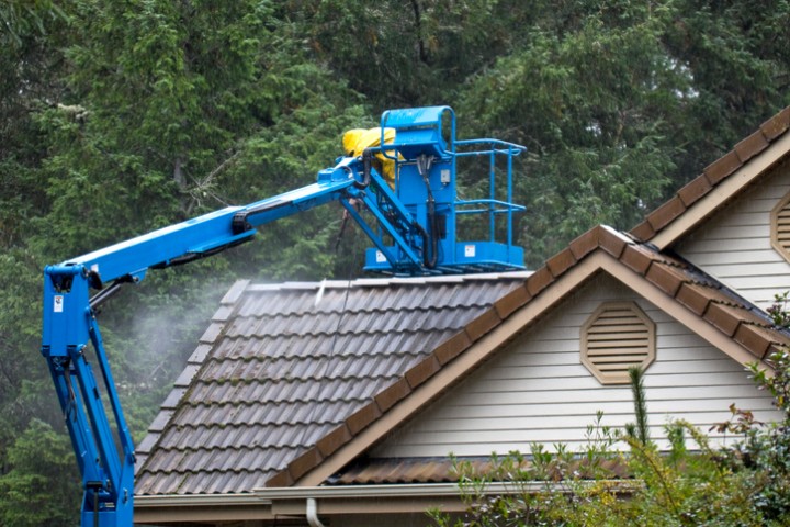 Roof Cleaning by Apex Roofing Services