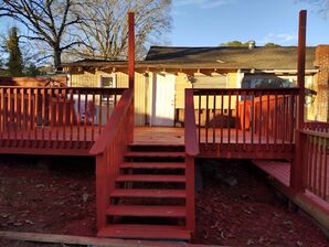 Before & After Deck Staining in Hueytown, AL (8)